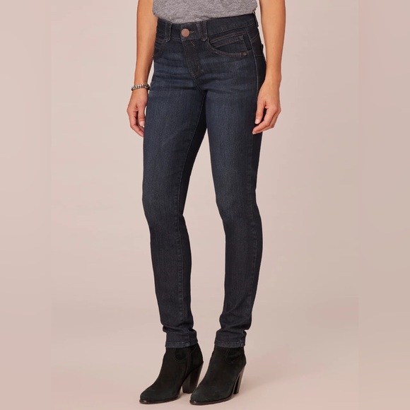 Democracy Ab Solution Booty Lift Jegging - Picture 2 of 16